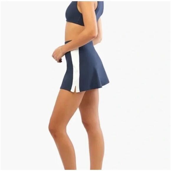 WeWoreWhat Revolve Tennis Active Skort Blue Optic White Size L NWT - Picture 2 of 12